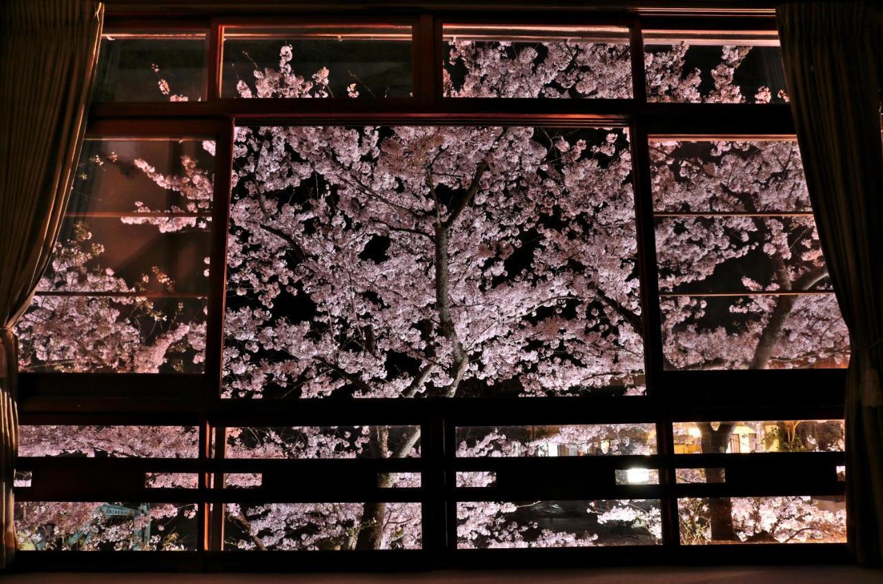Tsutaya Ryokan Toyooka  Bagian luar foto