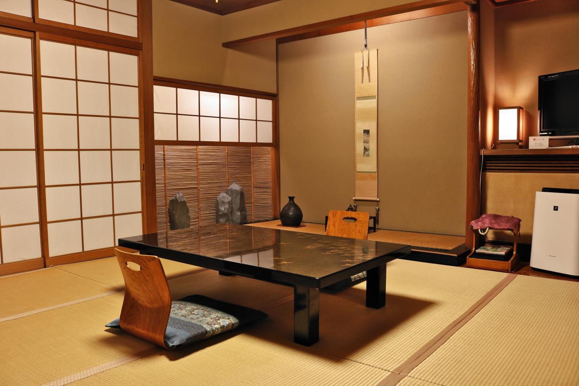 Tsutaya Ryokan Toyooka  Bagian luar foto