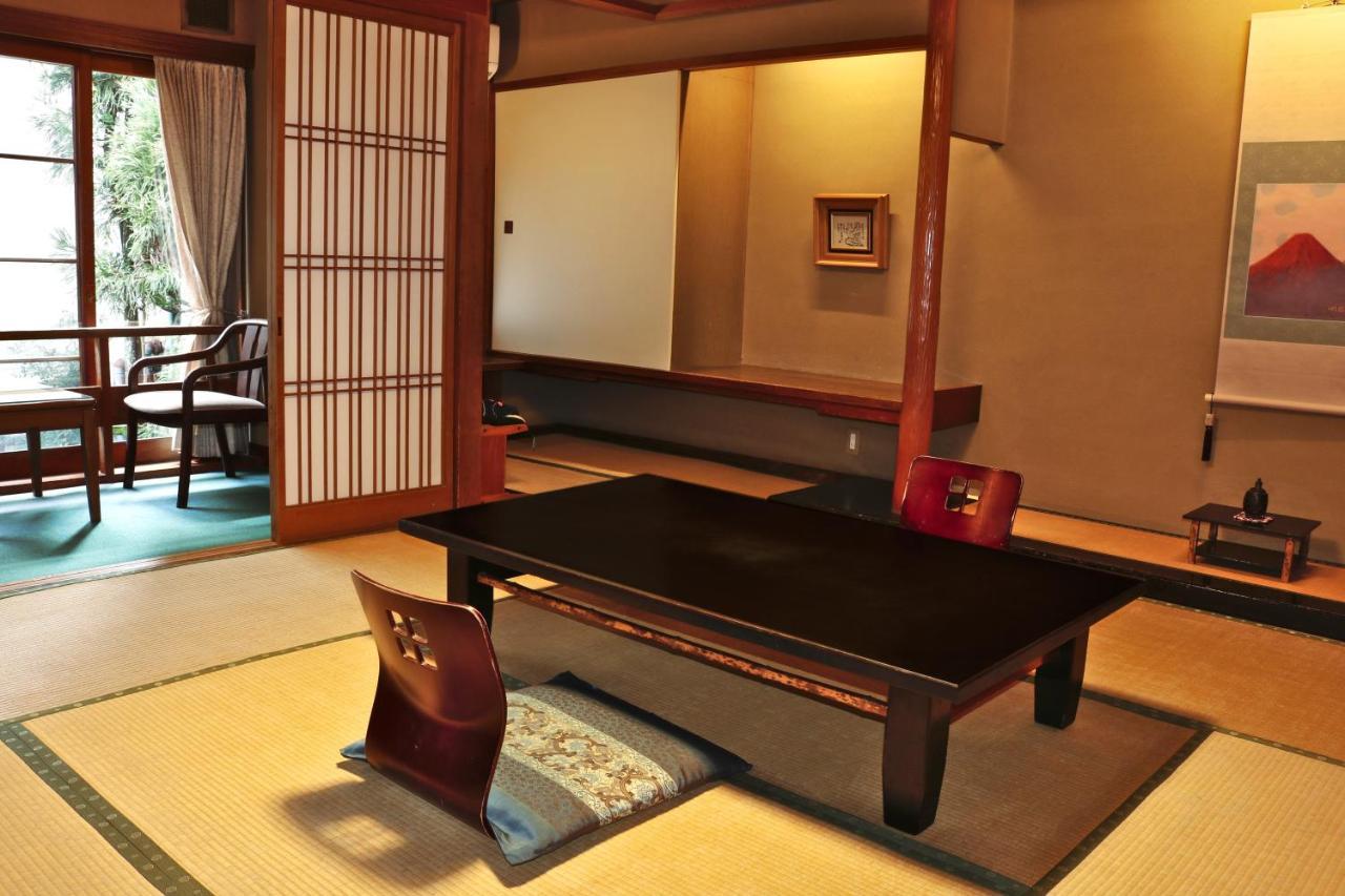 Tsutaya Ryokan Toyooka  Bagian luar foto