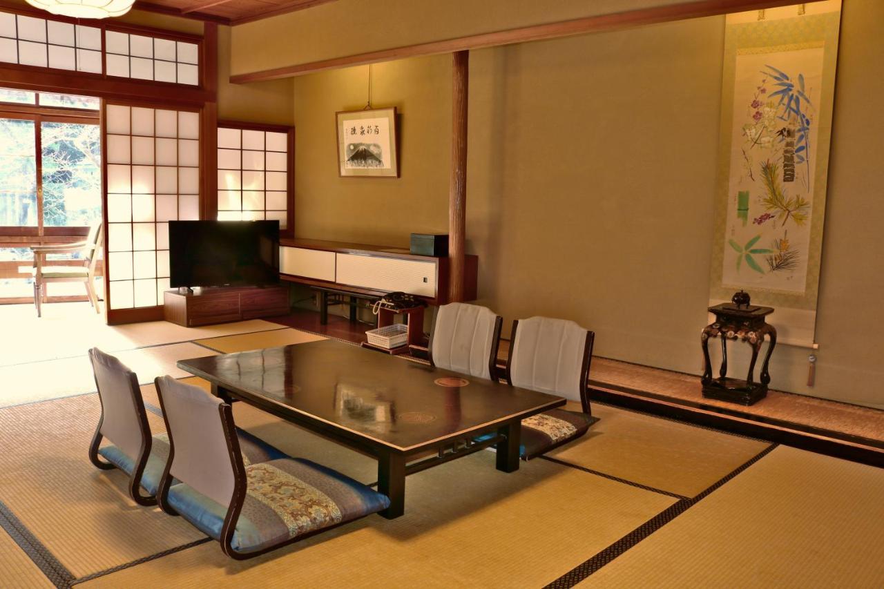 Tsutaya Ryokan Toyooka  Bagian luar foto