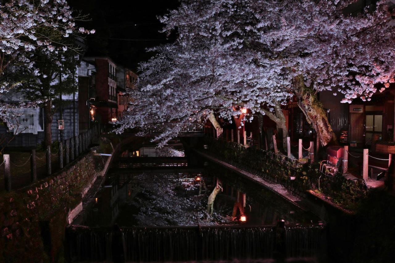 Tsutaya Ryokan Toyooka  Bagian luar foto