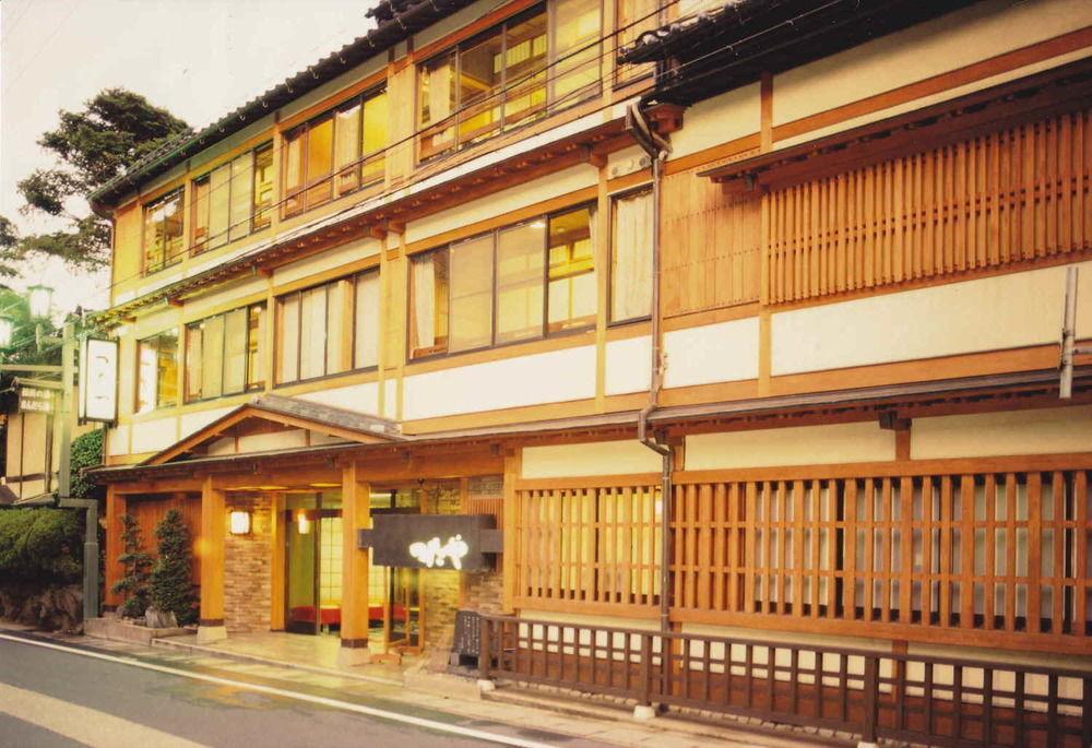 Tsutaya Ryokan Toyooka  Bagian luar foto
